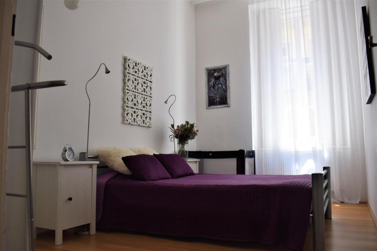 Your Gorgeous&Spacious Dream Home In Budapest Exterior foto